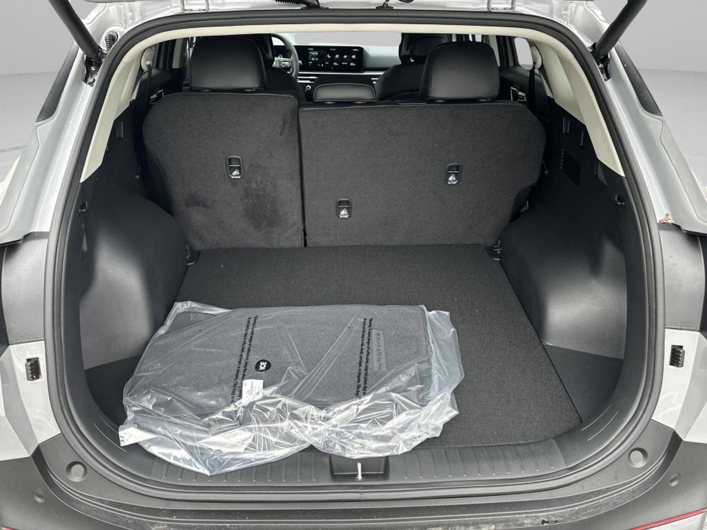 new 2026 Kia Sportage car, priced at $32,215