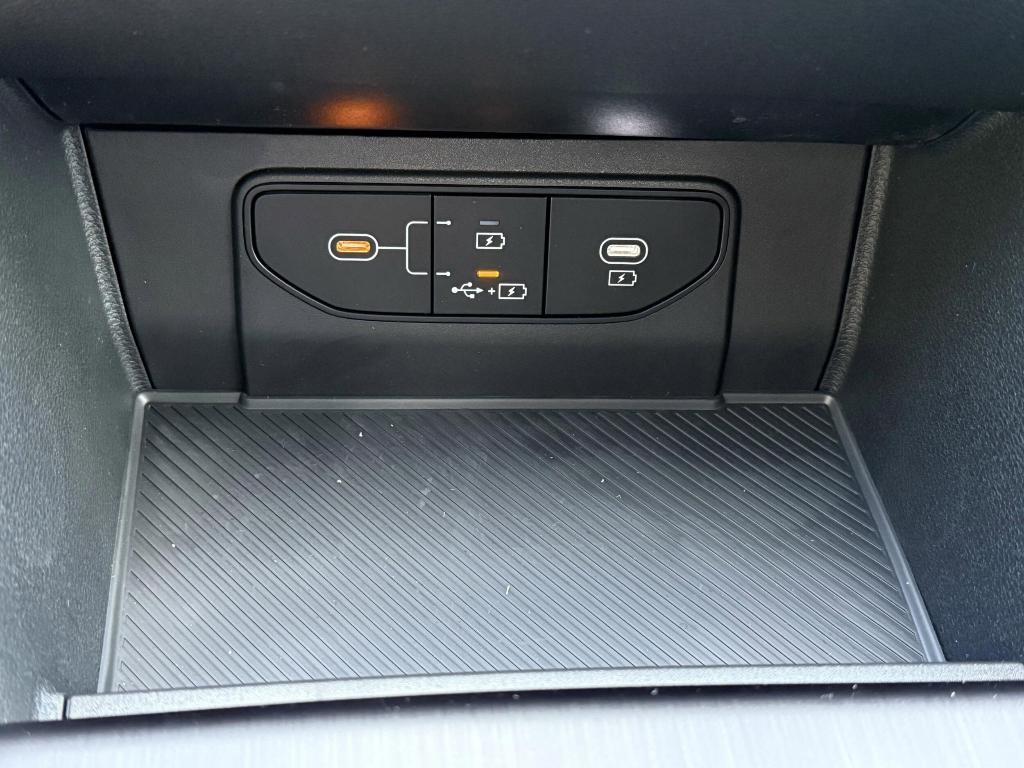 new 2026 Kia Sportage car, priced at $29,000