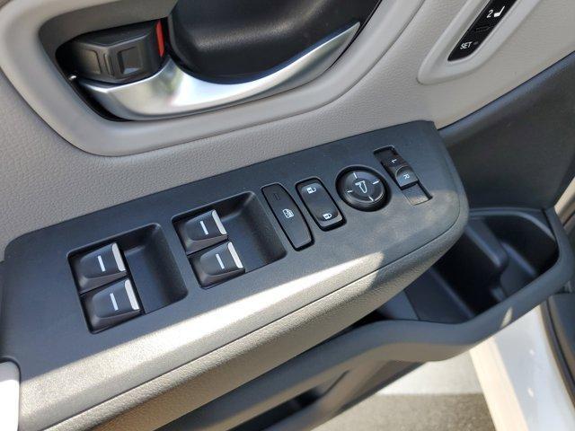 new 2025 Honda Pilot car, priced at $45,062