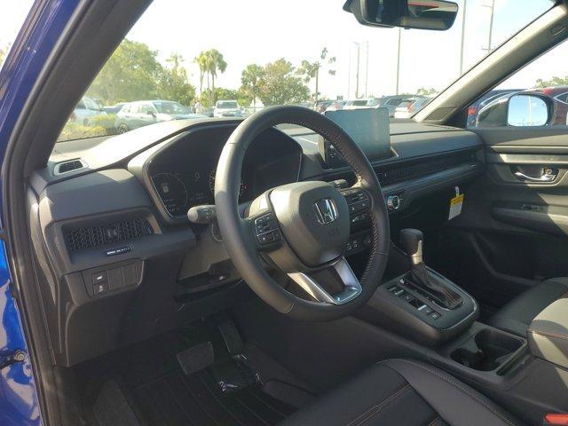 new 2025 Honda CR-V Hybrid car, priced at $39,929