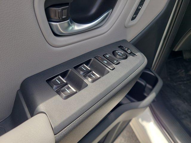 new 2025 Honda Pilot car, priced at $47,894