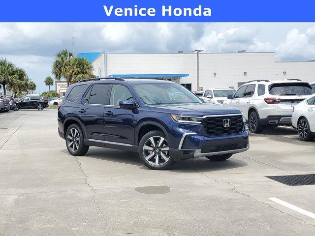 new 2025 Honda Pilot car, priced at $45,995