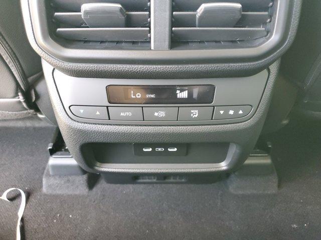 new 2025 Honda Pilot car, priced at $44,208