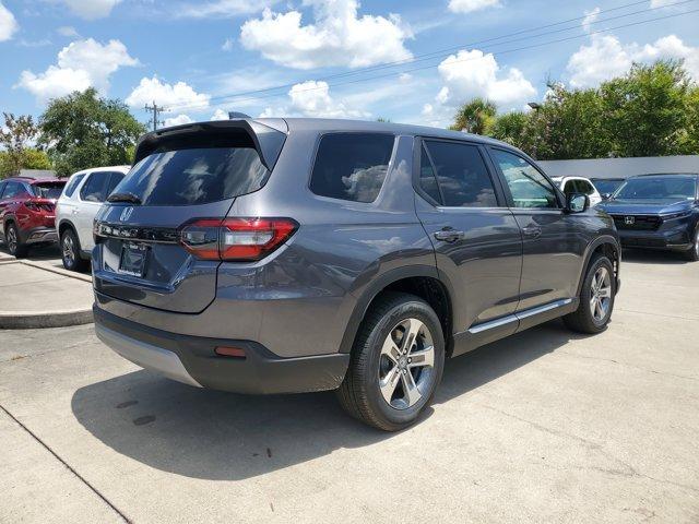 new 2025 Honda Pilot car, priced at $44,208