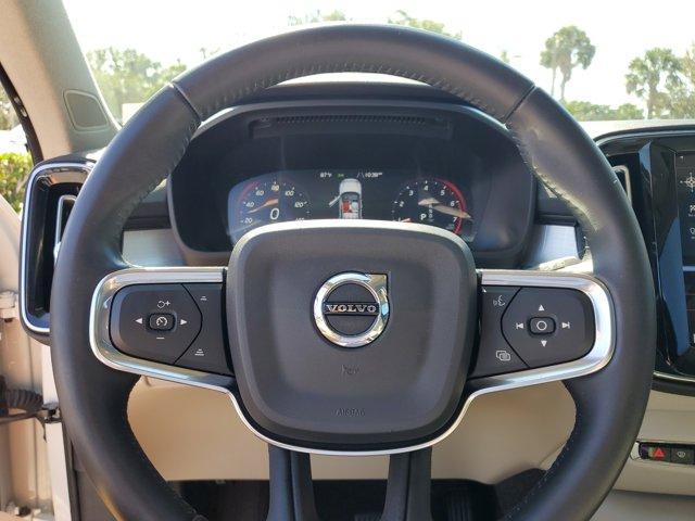 used 2019 Volvo XC40 car, priced at $21,940