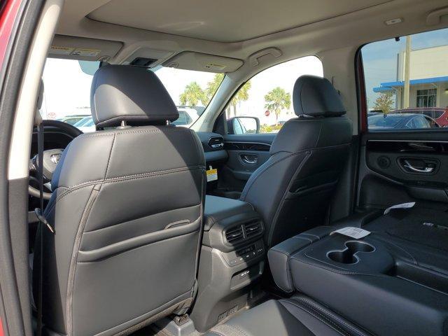 new 2025 Honda Pilot car, priced at $51,305