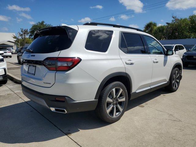 new 2025 Honda Pilot car, priced at $48,771