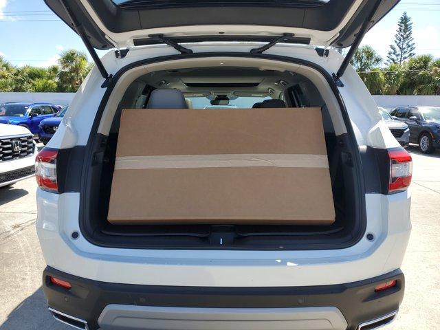 new 2025 Honda Pilot car, priced at $48,771