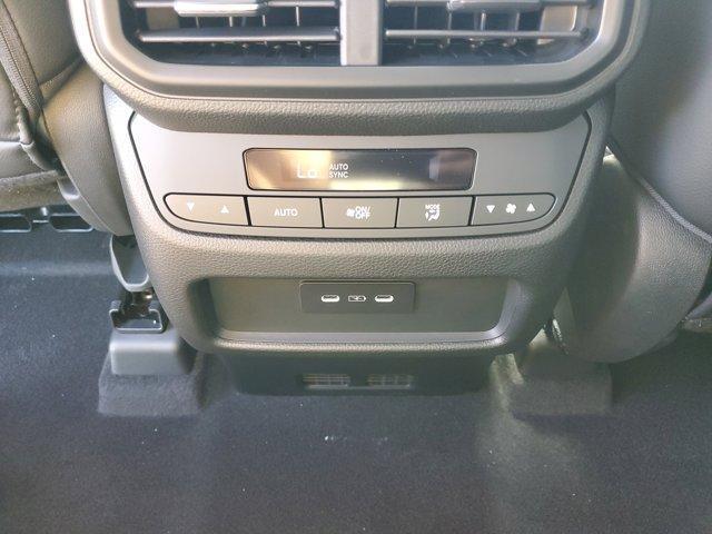 new 2025 Honda Pilot car, priced at $48,771