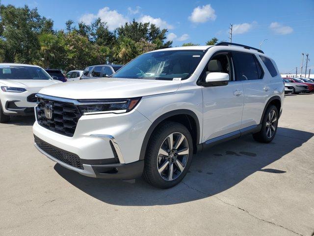 new 2025 Honda Pilot car, priced at $48,771