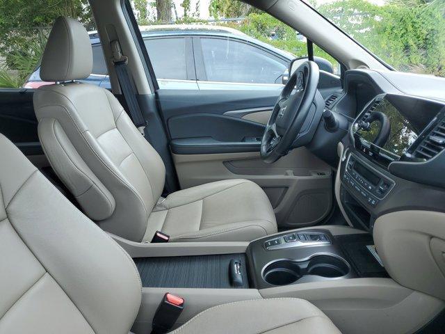 used 2022 Honda Pilot car, priced at $27,932