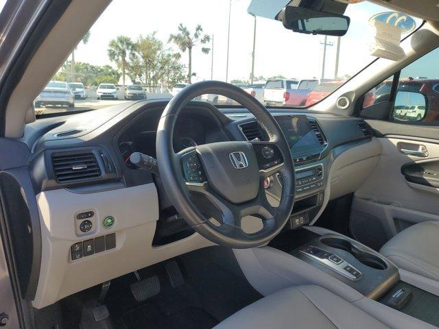used 2022 Honda Pilot car, priced at $23,299