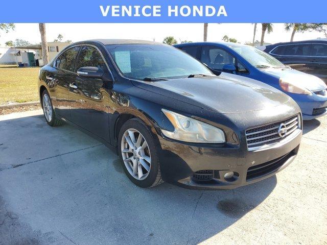 used 2011 Nissan Maxima car