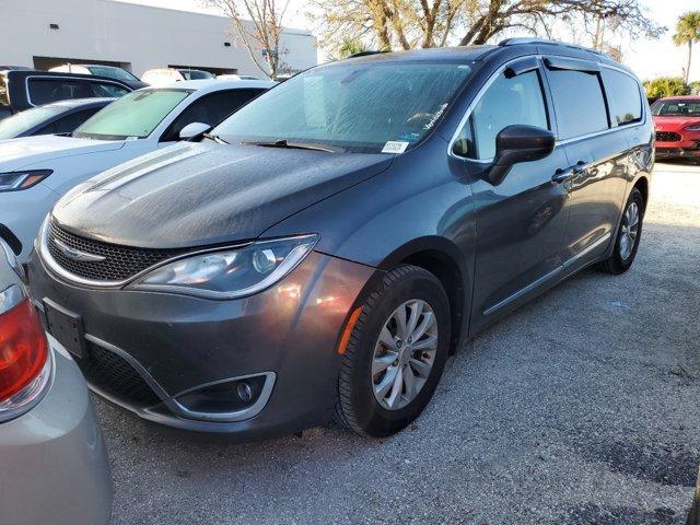 used 2019 Chrysler Pacifica car