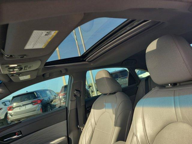 used 2019 Toyota Avalon car, priced at $25,754