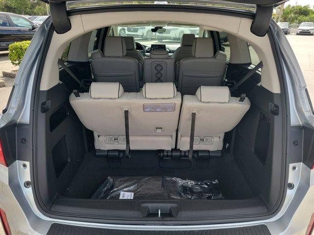new 2026 Honda Odyssey car, priced at $45,990
