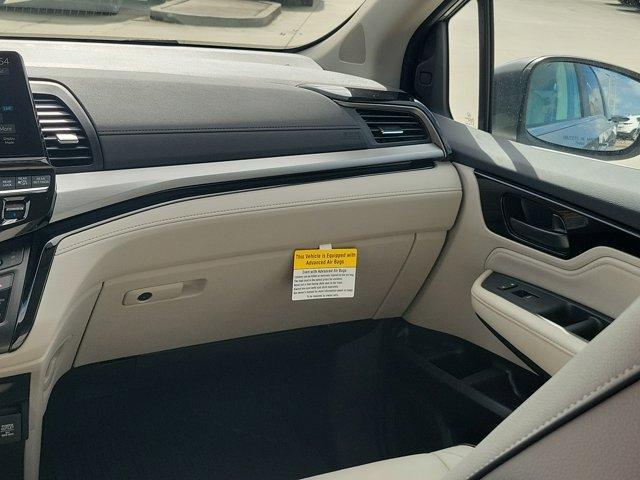 new 2026 Honda Odyssey car, priced at $45,990