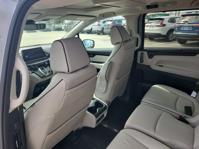 new 2026 Honda Odyssey car, priced at $45,990