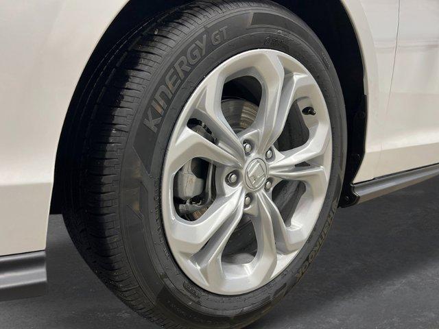 new 2025 Honda Accord car, priced at $29,571