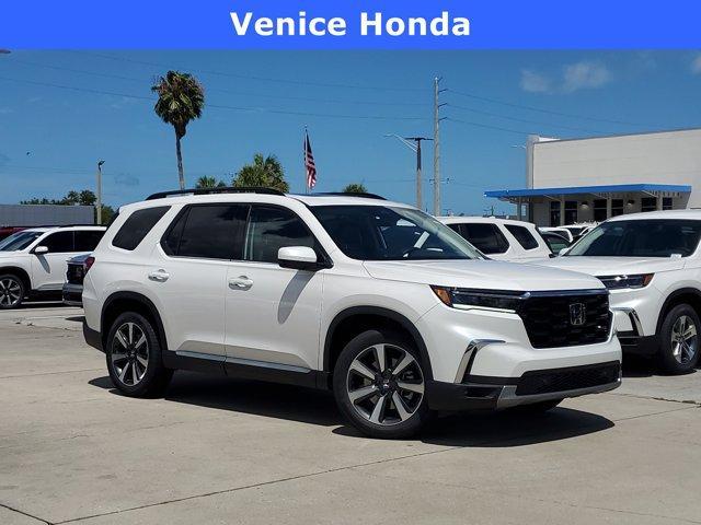 new 2025 Honda Pilot car, priced at $46,804