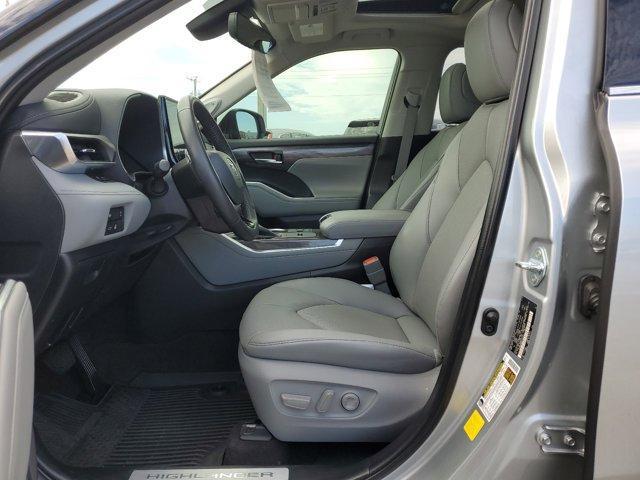 used 2023 Toyota Highlander car, priced at $38,785