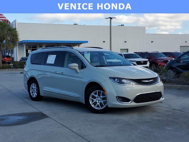 used 2020 Chrysler Pacifica car, priced at $18,799