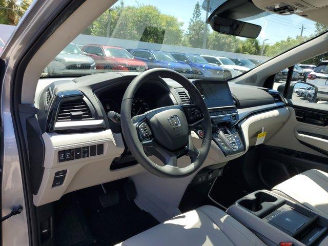 new 2025 Honda Odyssey car, priced at $45,397