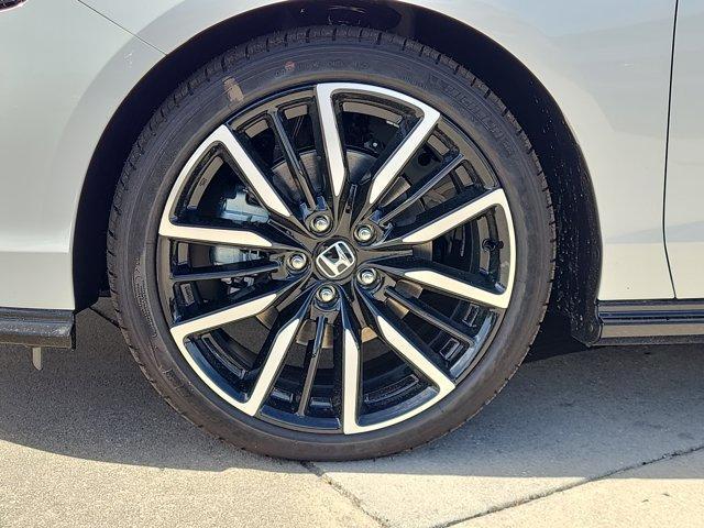 new 2025 Honda Accord Hybrid car, priced at $39,030