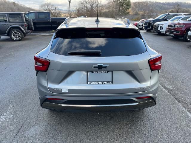 new 2025 Chevrolet Trax car, priced at $26,575