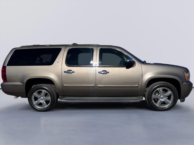 used 2014 Chevrolet Suburban car, priced at $16,500