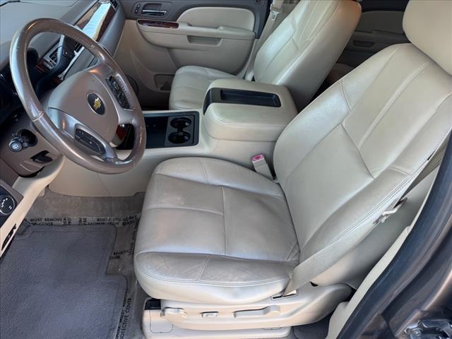 used 2014 Chevrolet Suburban car, priced at $16,500