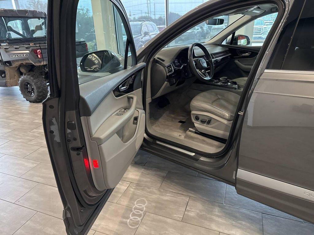 used 2017 Audi Q7 car, priced at $16,490
