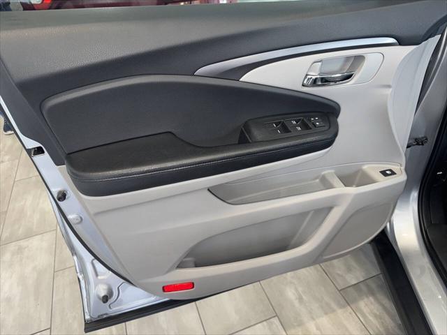 used 2016 Honda Pilot car, priced at $15,490