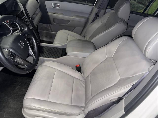 used 2014 Honda Pilot car, priced at $14,990