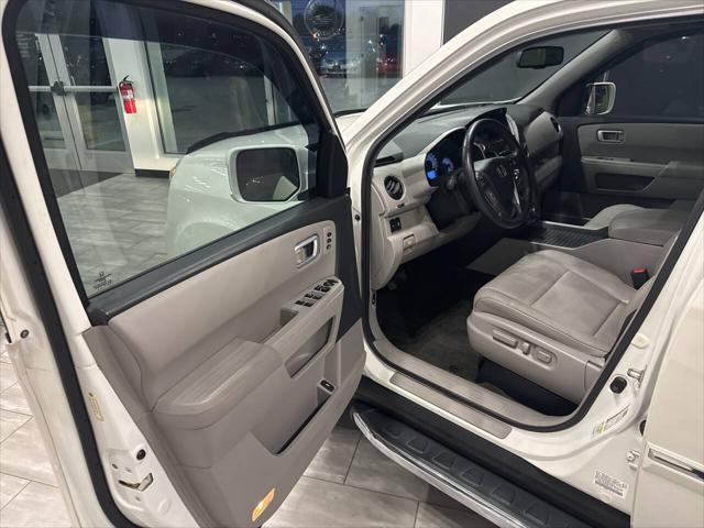 used 2014 Honda Pilot car, priced at $14,990