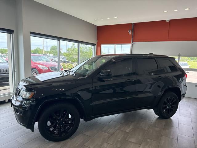 used 2018 Jeep Grand Cherokee car, priced at $16,490