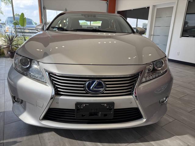used 2014 Lexus ES 300h car, priced at $16,990