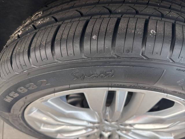 used 2018 Cadillac XT5 car, priced at $1