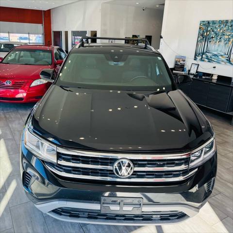 used 2020 Volkswagen Atlas Cross Sport car, priced at $16,990