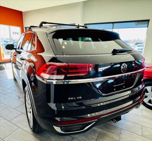 used 2020 Volkswagen Atlas Cross Sport car, priced at $16,990