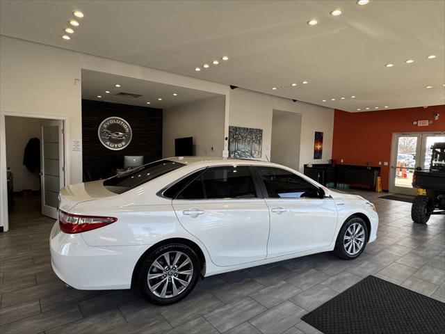 used 2015 Toyota Camry Hybrid car, priced at $10,990