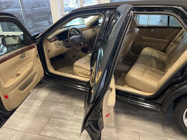 used 2006 Cadillac DTS car, priced at $8,990