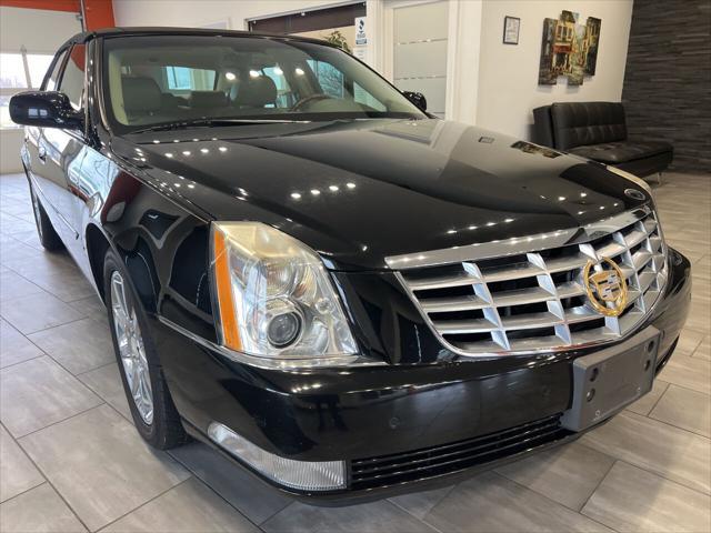 used 2006 Cadillac DTS car, priced at $8,990