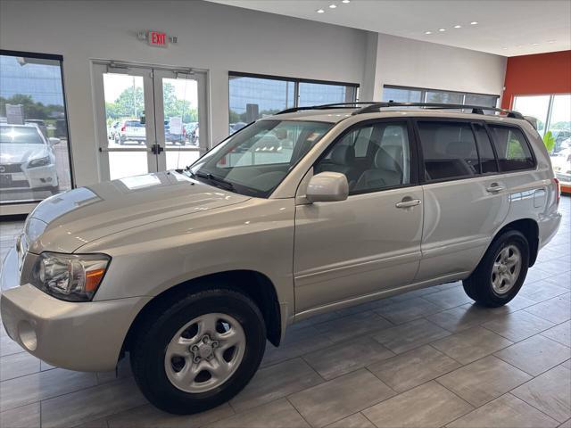 used 2007 Toyota Highlander car, priced at $7,590