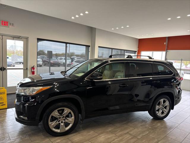 used 2015 Toyota Highlander car, priced at $18,990