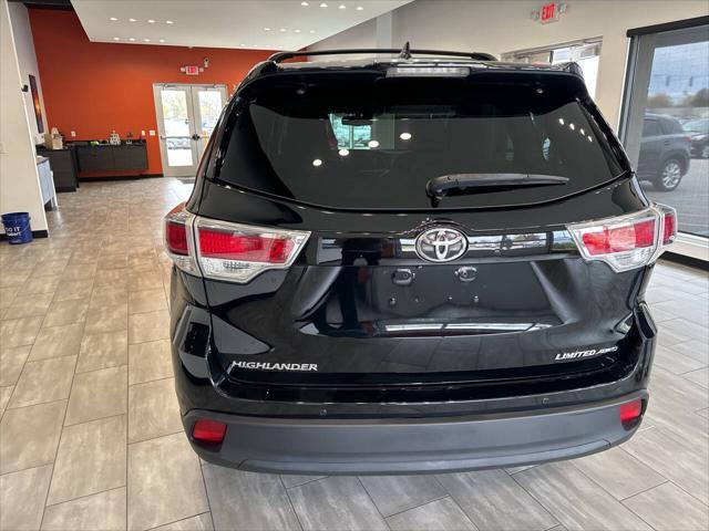 used 2015 Toyota Highlander car, priced at $18,990