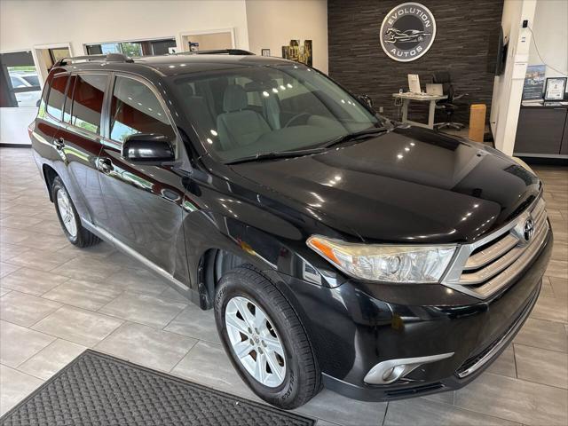 used 2013 Toyota Highlander car, priced at $9,990
