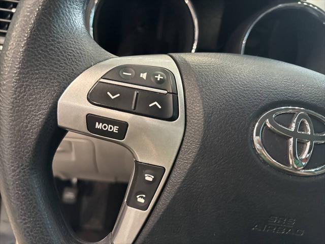 used 2013 Toyota Highlander car, priced at $9,990