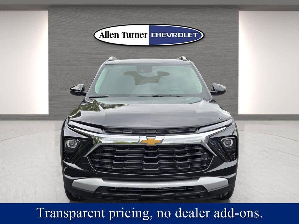 new 2026 Chevrolet TrailBlazer car, priced at $27,875