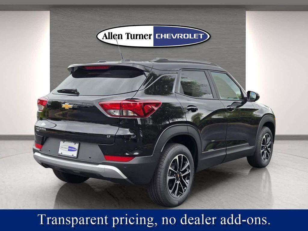 new 2026 Chevrolet TrailBlazer car, priced at $27,875